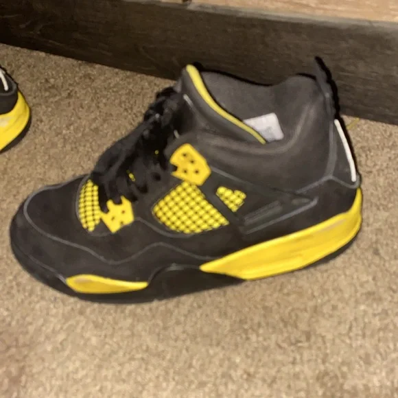 Bumblebee Shoes Jordan Air Jordan Retro Kaws Limited Edition